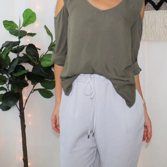 Zara Pants - NWT Zara Gray Tapered Leg Trouser Pants 009